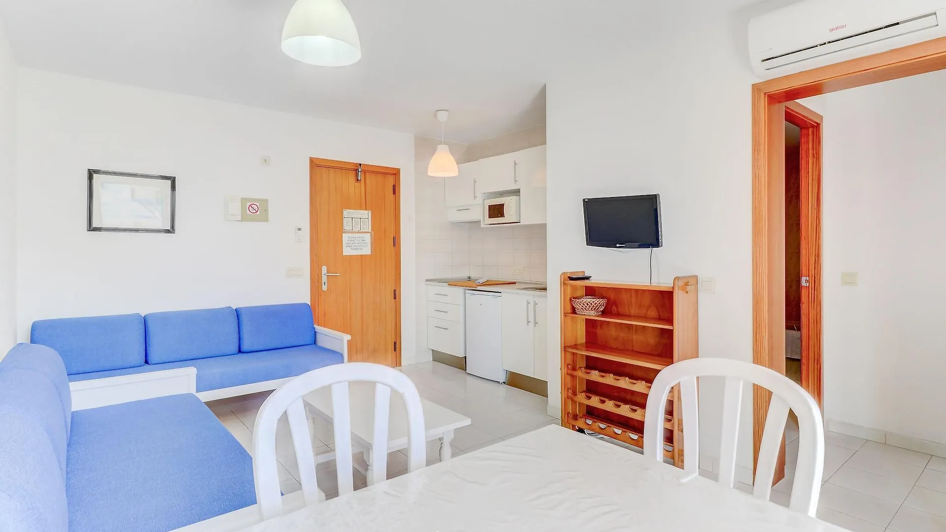 Llevant Apartments Port de Pollenca Spain