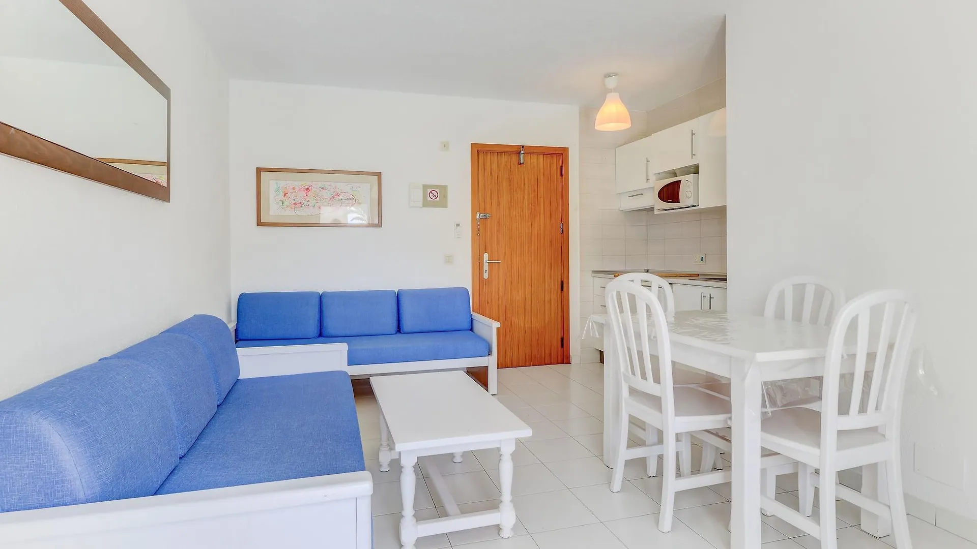 Llevant Apartments Port de Pollenca Spain